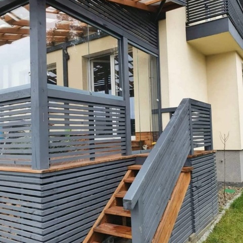 Berėmės karkasinės balkonų sistemos, gamintoja Lenkija