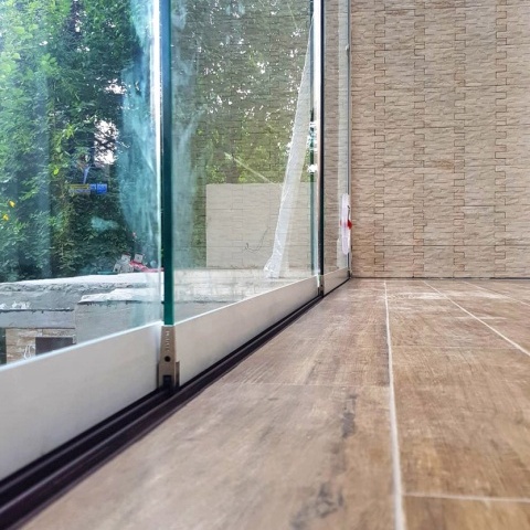 Berėmės karkasinės balkonų sistemos, gamintoja Lenkija