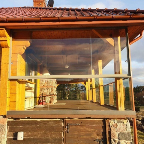 Berėmės karkasinės balkonų sistemos, gamintoja Lenkija