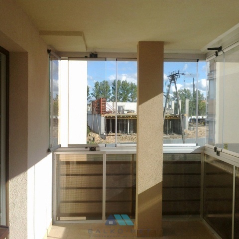 Berėmės karkasinės balkonų sistemos, gamintoja Lenkija