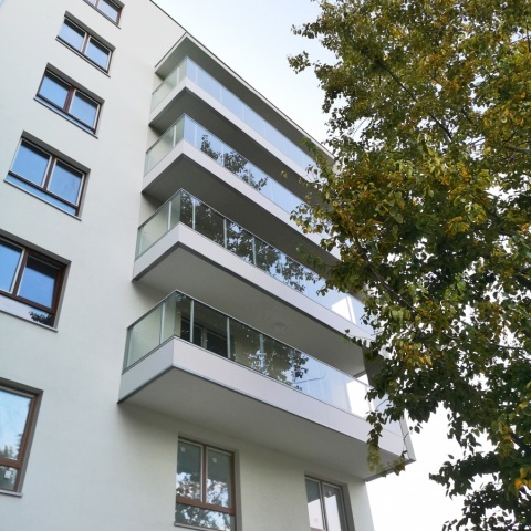 Berėmės karkasinės balkonų sistemos, gamintoja Lenkija