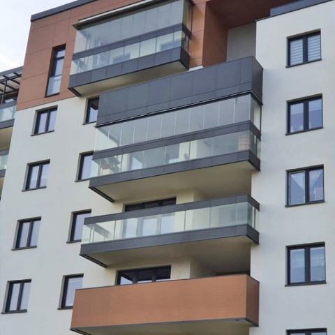 Berėmės karkasinės balkonų sistemos, gamintoja Lenkija