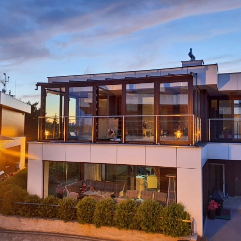 Berėmės karkasinės balkonų sistemos, gamintoja Lenkija