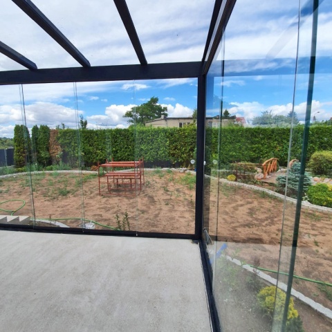 Berėmės karkasinės balkonų sistemos, gamintoja Lenkija