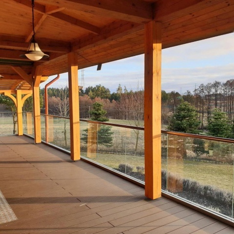 Berėmės karkasinės balkonų sistemos, gamintoja Lenkija