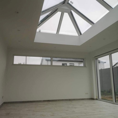 Berėmės karkasinės balkonų sistemos, gamintoja Lenkija